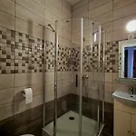 Nocleg ze śniadaniem Menta & Bar
